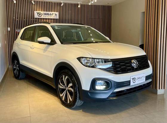 VOLKSWAGEN T-CROSS 1.0 200 TSI TOTAL FLEX AUTOMÁTICO VOLKSWAGEN T-CROSS 1.0 200 TSI TOTAL FLEX AUTOMÁTICO